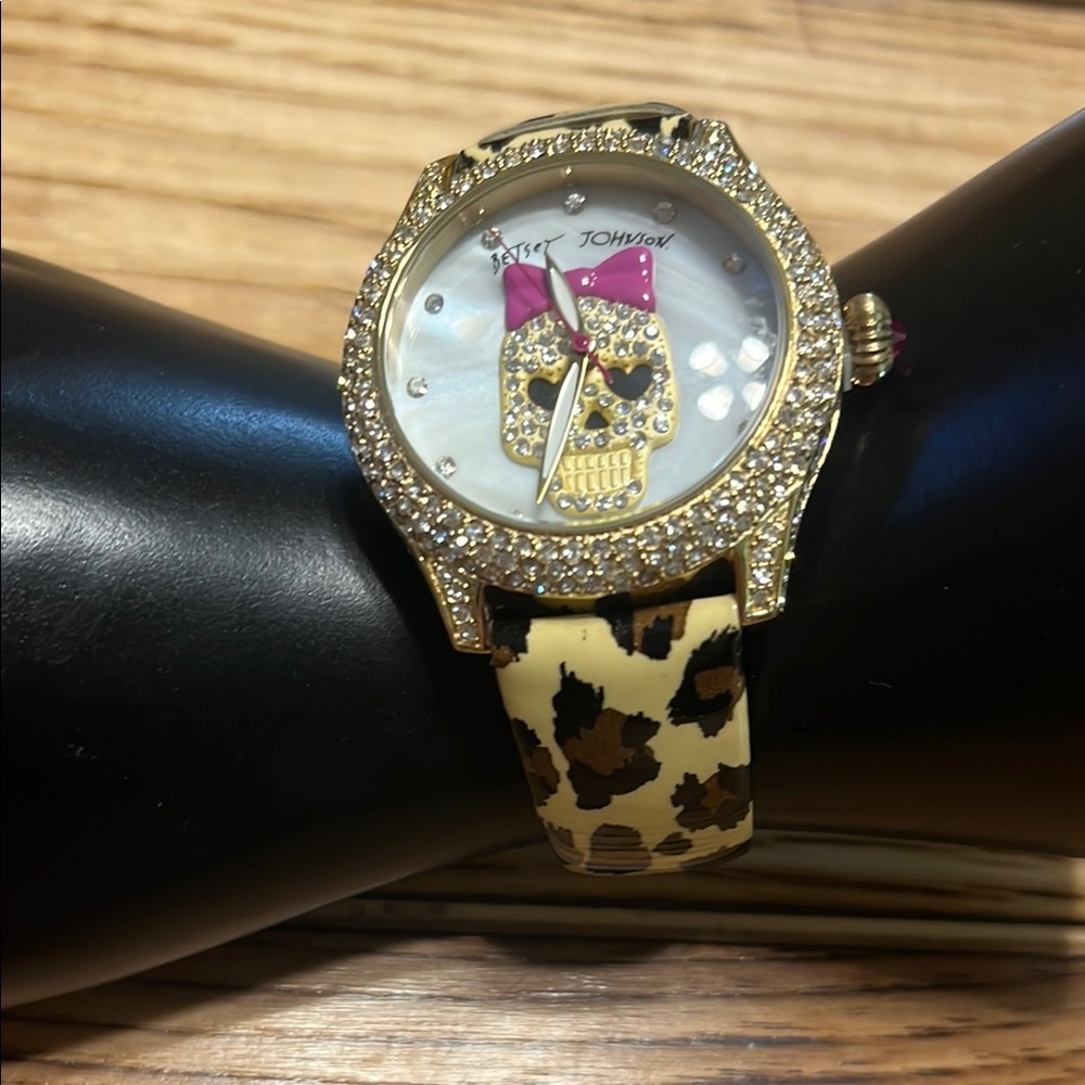 Betsey Johnson Sugar Skull Leopard Leather Band